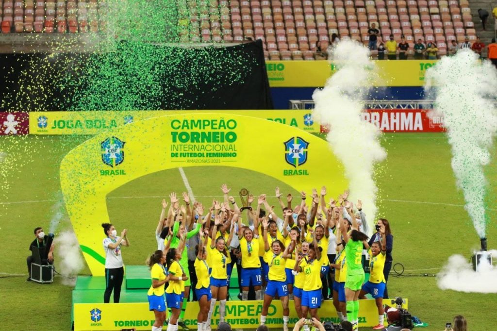 Quero Jogar na mídia - Futebol Feminino em São José dos Campos